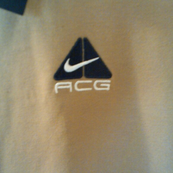 NEW NIKE Dri-FIT ACG "Lungs LS Tee" MEN'S KHAKI BLACK T-SHIRT SMALL DQ1815-297 - Picture 2 of 6